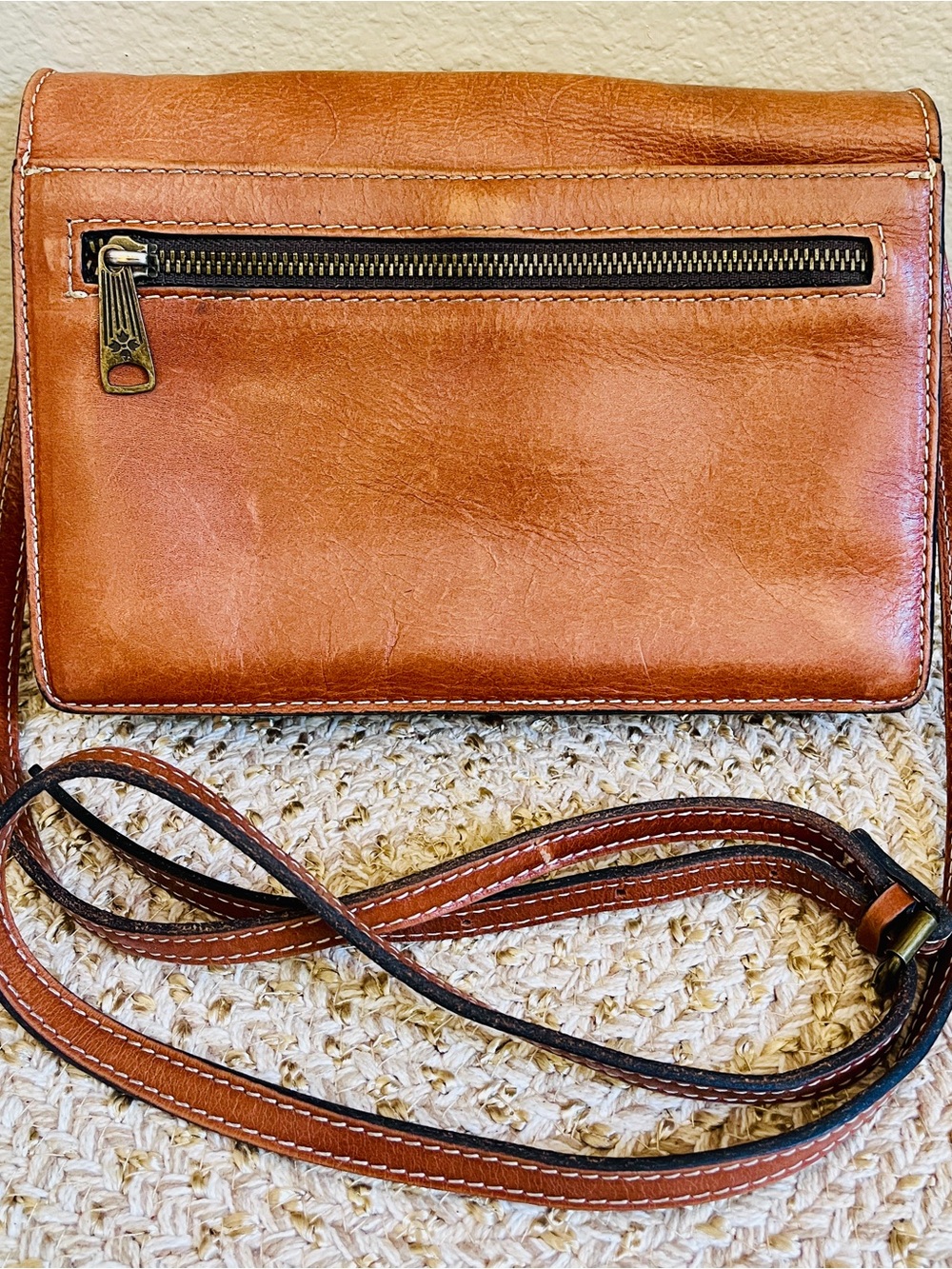 Patricia Nash Cognac Brown Leather Crossbody Bag - Picture 2 of 14